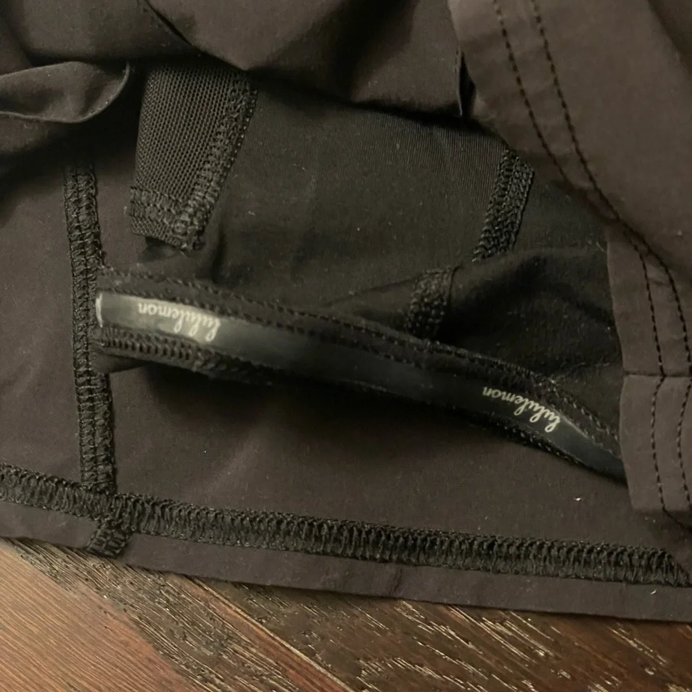 Lululemon pleated pacesetter skirt - Picture 4 of 5